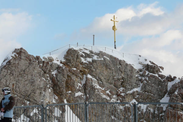 Das Gipfelkreuz der Zugspitze